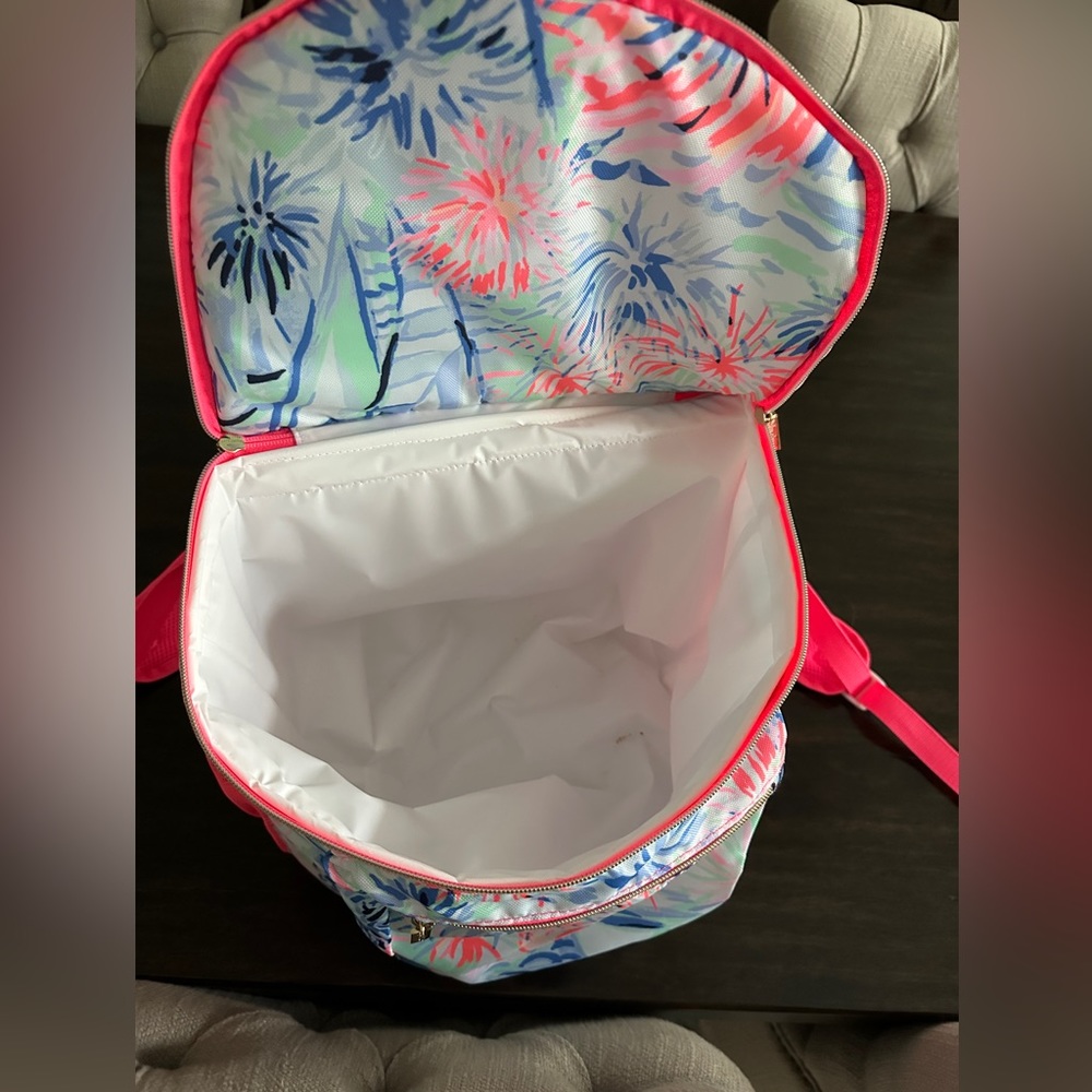 NWOT Lilly Pulitzer Cooler Backpack - Picture 8 of 8